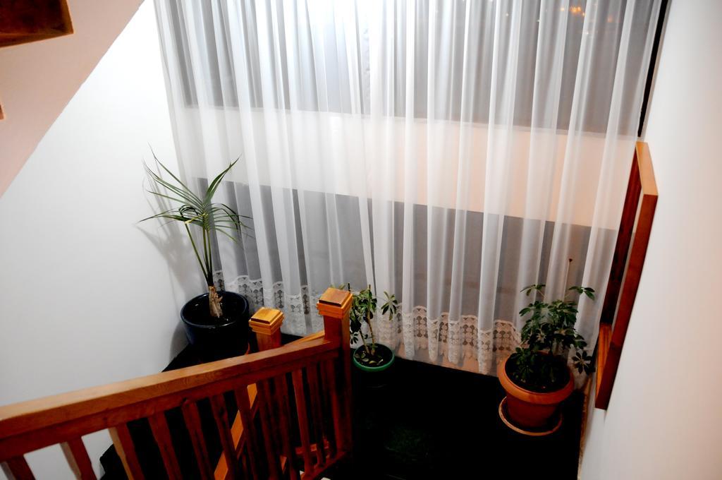 Guest House Smajlaga ウルツィニ エクステリア 写真